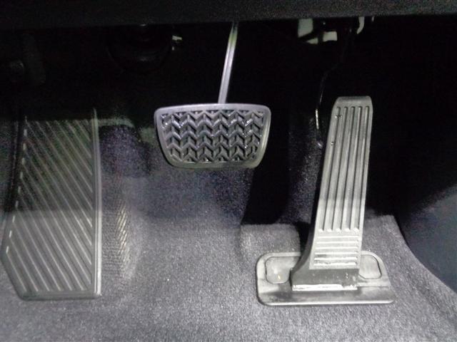 RX RX450h バージョンL 革シート サンルーフ 4WD フルセグ メモリーナビ DVD再生 ミュージックプレイヤー接続可 衝突被害軽減システム ETC ドラレコ LEDヘッドランプ ワンオーナー(32枚目)