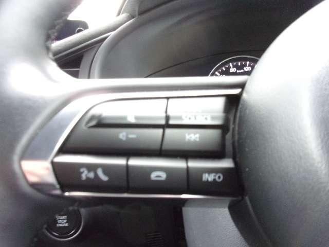 MAZDA3ファストバック 1.5 15S レトロスポーツエディション 社用車UP 禁煙車 360度モニター ナビ(7枚目)