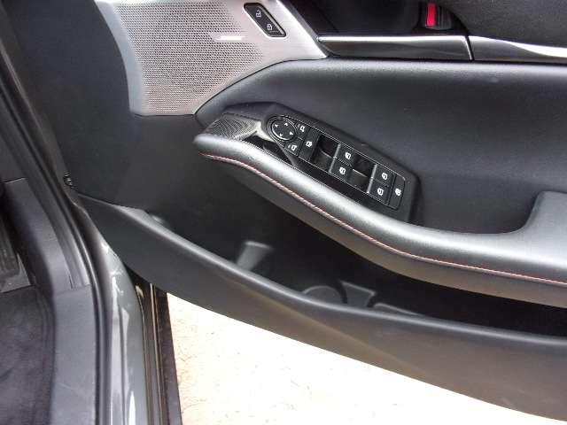 MAZDA3ファストバック 1.5 15S レトロスポーツエディション 社用車UP 禁煙車 360度モニター ナビ(19枚目)