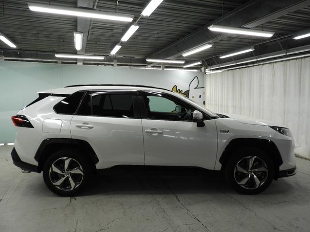 ＲＡＶ４ ＰＨＶ Ｇ　Ｚ　ＤＡナビ・フルセグ・ドラレコ・パノラミックビューモニター・パワーシート・純正アルミホイール・ＬＥＤヘッドランプ・スマートキー（5枚目）