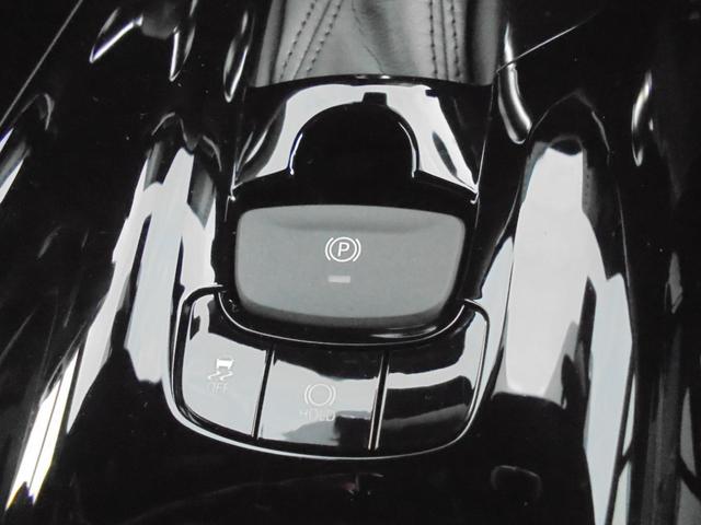 Ｃ－ＨＲ Ｇ－Ｔ　モード　ネロ　セーフティプラス　ディスプレイオーディオ・パノラミックビューモニター・ブラインドスポットモニター・純正アルミホイール・ＬＥＤヘッドランプ・スマートキー（24枚目）