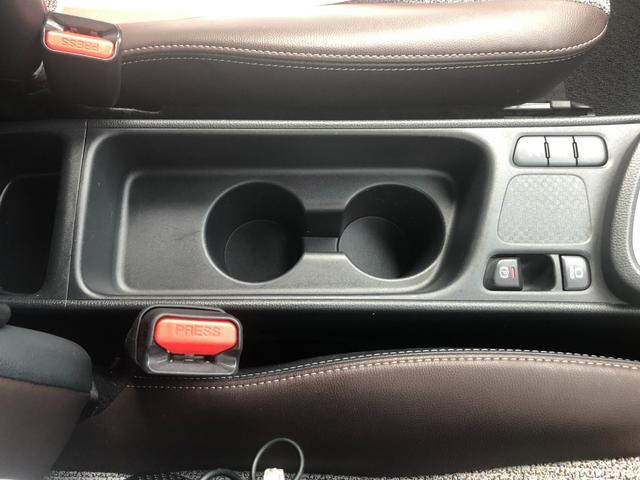 ヤリスクロス ハイブリッドZ ディスプレイオーディオ・フルセグ・パワーシート・純正アルミホイール・LEDヘッドランプ・スマートキー(28枚目)