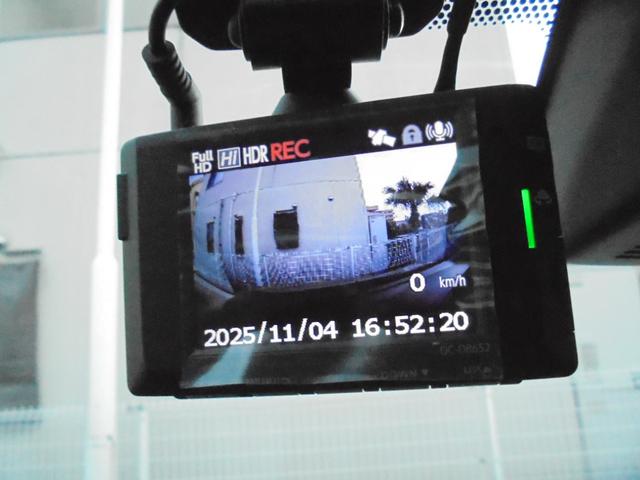 シエンタ Ｇ　グランパー　メモリーナビ・フルセグ・ドラレコ・両側電動スライドドア・ＬＥＤヘッドランプ・スマートキー・ワンオーナー（23枚目）