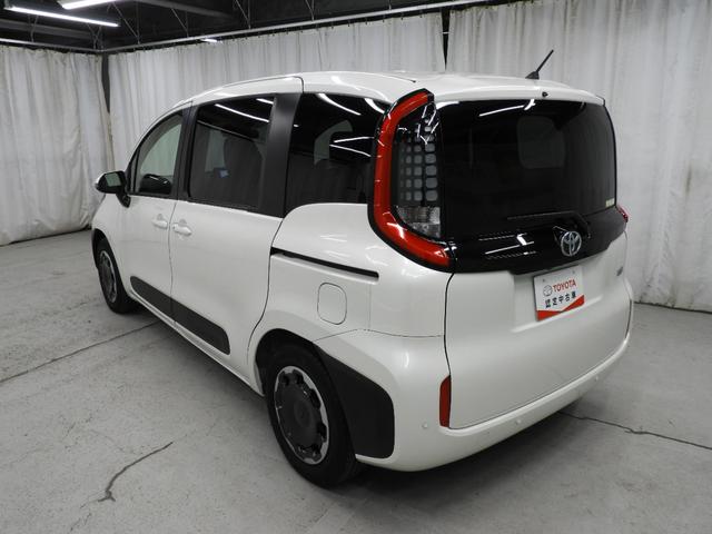 シエンタ ハイブリッドZ ディスプレイオーディオ・フルセグ・ドラレコ・両側電動スライドドア・LEDヘッドランプ・スマートキー(8枚目)