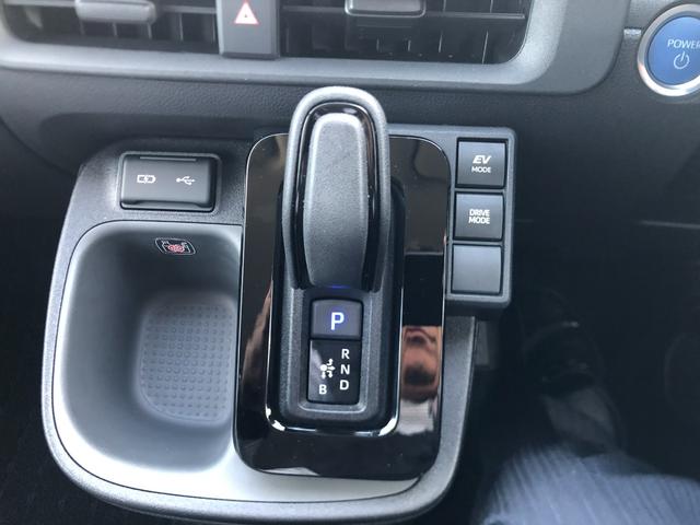 シエンタ ハイブリッドZ ディスプレイオーディオ・フルセグ・ドラレコ・両側電動スライドドア・LEDヘッドランプ・スマートキー(22枚目)