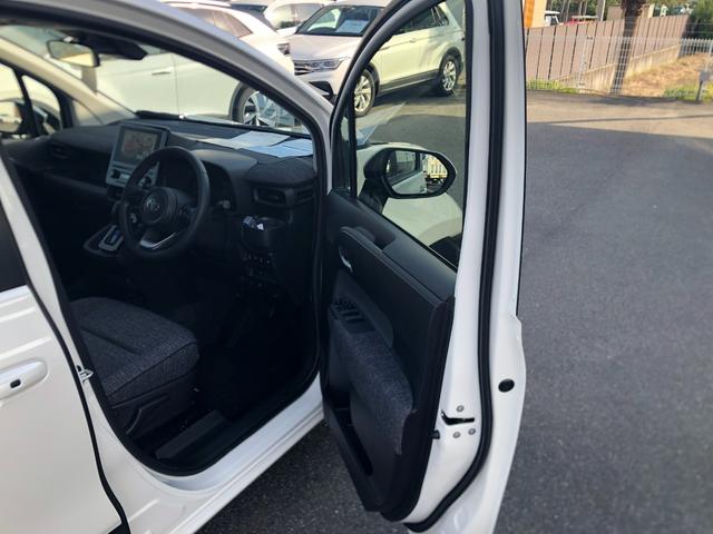 シエンタ ハイブリッドZ ディスプレイオーディオ・フルセグ・ドラレコ・両側電動スライドドア・LEDヘッドランプ・スマートキー(29枚目)