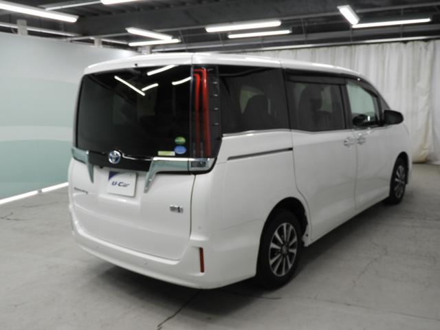 エスクァイア ハイブリッドGi メモリーナビ・フルセグ・後席モニター・ドラレコ・両側電動スライドドア・LEDヘッドランプ・スマートキー・ワンオーナー(6枚目)