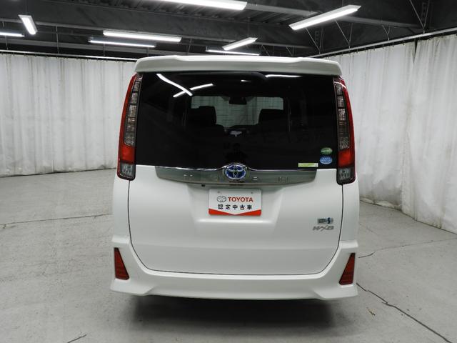 ノア ハイブリッドSi ダブルバイビー メモリーナビ・フルセグ・両側電動スライド・純正アルミホイール・スマートキー・ワンオーナー(7枚目)