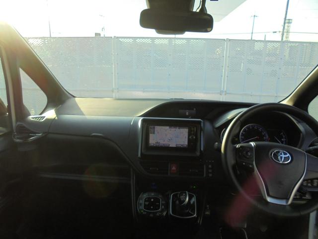 ノア ハイブリッドSi ダブルバイビー メモリーナビ・フルセグ・両側電動スライド・純正アルミホイール・スマートキー・ワンオーナー(13枚目)