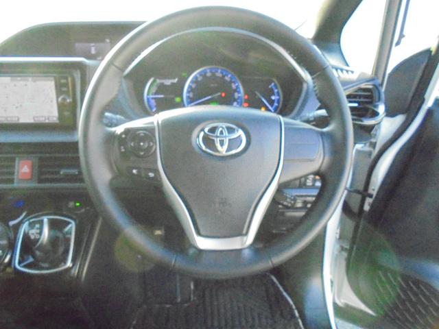 ノア ハイブリッドSi ダブルバイビー メモリーナビ・フルセグ・両側電動スライド・純正アルミホイール・スマートキー・ワンオーナー(18枚目)