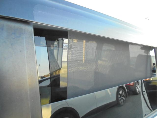 ノア ハイブリッドSi ダブルバイビー メモリーナビ・フルセグ・両側電動スライド・純正アルミホイール・スマートキー・ワンオーナー(28枚目)