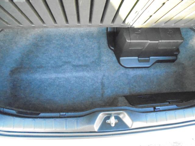 ノア ハイブリッドSi ダブルバイビー メモリーナビ・フルセグ・両側電動スライド・純正アルミホイール・スマートキー・ワンオーナー(39枚目)