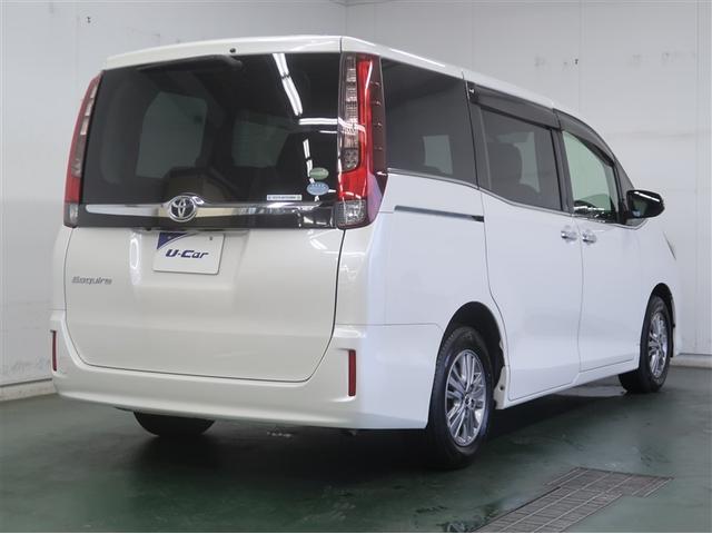 エスクァイア Ｇｉ　両側Ｐドア　ウォークスルー　１オナ　スマートキーＰスタート　リアカメラ　アイドリングＳＴＯＰ　ＥＴＣ車載器　オートエアコン　イモビライザー　オートクルーズコントロール　キーレス　ナビＴＶ　ＡＢＳ　３列（6枚目）