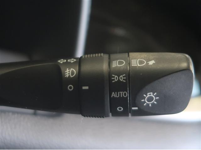 ヴェルファイア 2.5Z Aエディション ゴールデンアイズ AC100V 1オーナー オートクルーズ Bカメラ キーレス ナビTV 横滑り防止装置 エアバッグ 地デジ 盗難防止装置 ABS LED アイドリングストップ DVD再生 アルミホイール 4WD(21枚目)