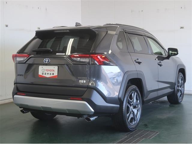 RAV4 ハイブリッドアドベンチャー LEDヘッドライト エアバッグ ABS 衝突軽減システム クルーズコントロール アルミホイール 横滑り防止 キーレス 盗難防止装置 ミュージックプレイヤー接続可 メモリーナビ ドライブレコーダー ナビ(6枚目)
