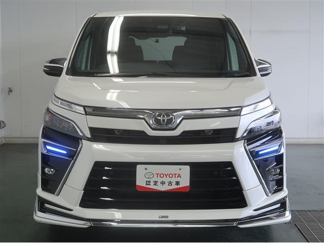 ヴォクシー ZS 煌II スマートキー・プッシュスタート バックガイドモニター セキュリティアラーム 両側パワスラドア 1オーナー ETC車載器 地デジテレビ VSC LEDライト 助手席エアバック キーレスエントリー AC(4枚目)