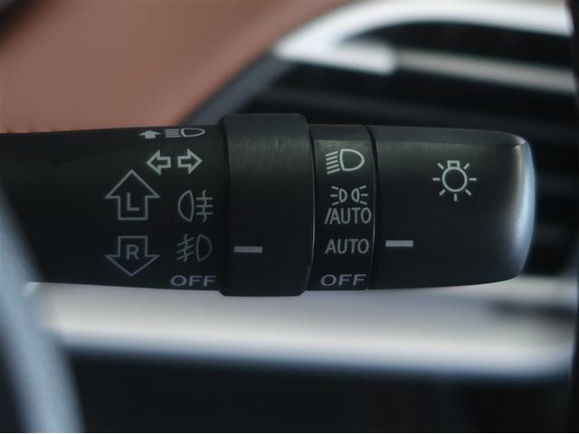 オートライト付いてます。周囲の暗さに合わせて自動でライトが点滅！事故防止にも役立ちます！