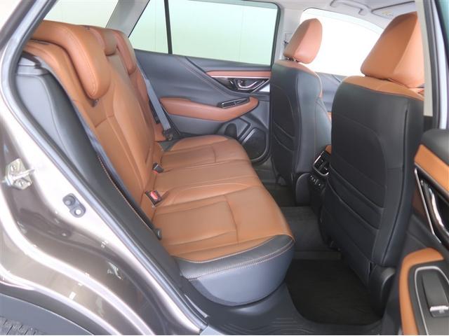 用途に合わせて使い分けられるセカンドシート！