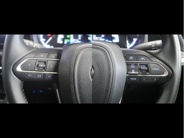 ヴォクシー ハイブリッドＳ－Ｚ　パワーウィンドウ　ＤＶＤ再生機能　インテリキー　横滑防止装置　地デジＴＶ　アクティブクルーズコントロール　１オナ　フルオートエアコン　リアカメラ　エアバッグ　ＡＢＳ　１００Ｖ充電　ナビＴＶ　ＷＡＣ（17枚目）