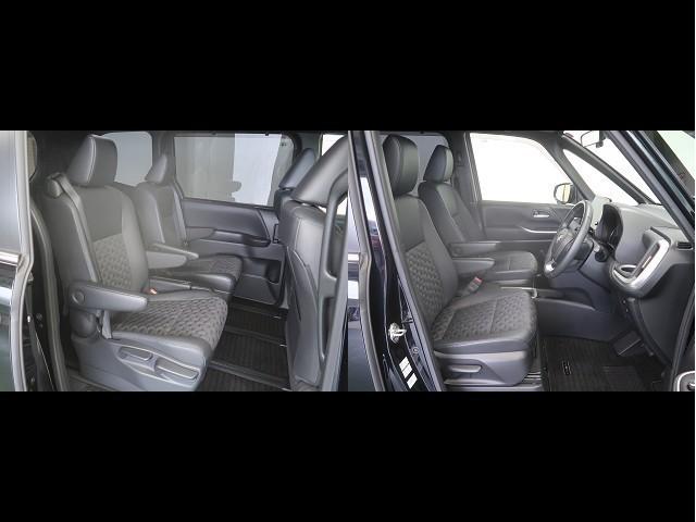 ヴォクシー ハイブリッドＳ－Ｚ　パワーウィンドウ　ＤＶＤ再生機能　インテリキー　横滑防止装置　地デジＴＶ　アクティブクルーズコントロール　１オナ　フルオートエアコン　リアカメラ　エアバッグ　ＡＢＳ　１００Ｖ充電　ナビＴＶ　ＷＡＣ（27枚目）