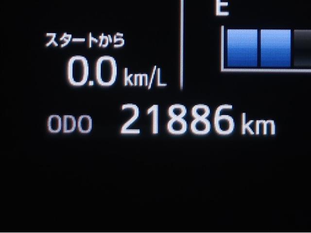 アクア Ｓスタイルブラック　ＡＵＸ端子　ＥＣＯモード　バックモニタ－　ナビＴＶ　イモビライザー　ＬＥＤライト　スマートキープッシュスタート　１オーナー　ＥＴＣ付き　Ｗエアバッグ　キーフリ　メモリーナビゲーション　ドラレコ付き（8枚目）