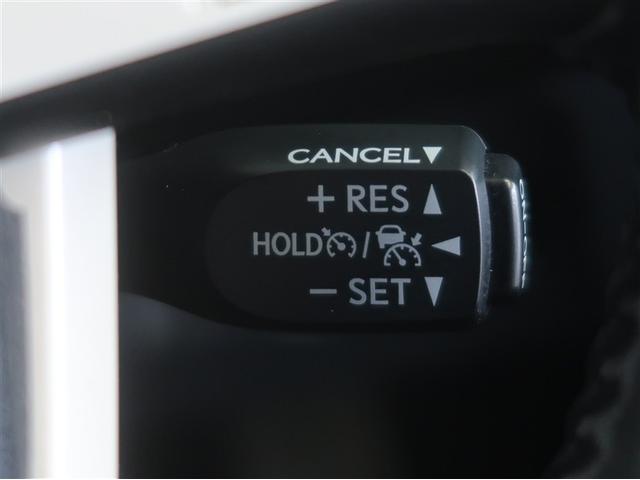 プリウス Sセーフティプラス 衝突回避システム エアロ Bモニター LEDライト クルコン ETC装備 スマートKEY ナビTV イモビライザー 横滑り防止機能 PW カーテンエアバッグ キーレスエントリー オ-トエアコン アルミ(19枚目)