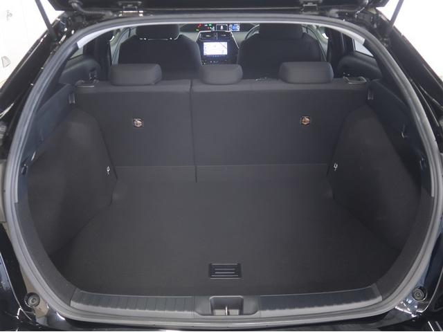 プリウス Sセーフティプラス 衝突回避システム エアロ Bモニター LEDライト クルコン ETC装備 スマートKEY ナビTV イモビライザー 横滑り防止機能 PW カーテンエアバッグ キーレスエントリー オ-トエアコン アルミ(31枚目)