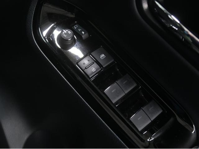 ヴォクシー ハイブリッドZS 煌III ドライブレコーダ アイドリングストップ 地デジTV リヤカメラ 1オナ車 Wエアコン スマートキー DVD再生可 クルコン VSC キーレス アルミホイール ナビ&TV LEDヘッドランプ ETC(25枚目)