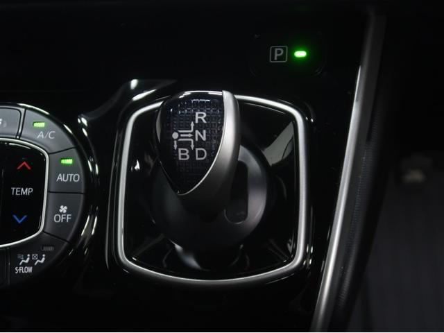 ヴォクシー ハイブリッドZS 煌III ドライブレコーダ アイドリングストップ 地デジTV リヤカメラ 1オナ車 Wエアコン スマートキー DVD再生可 クルコン VSC キーレス アルミホイール ナビ&TV LEDヘッドランプ ETC(26枚目)