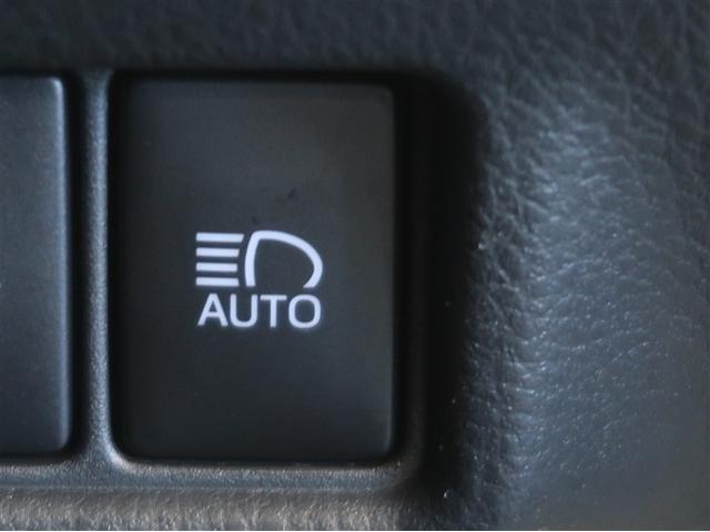 C-HR G ハーフ革 TSS ワンオナ エアロ アイドルストップ DVD再生可 LEDヘッド バックモニタ イモビライザー ナビ&TV ETC付 キーフリーシステム スマキー 横滑り防止機能 クルーズC アルミ(16枚目)