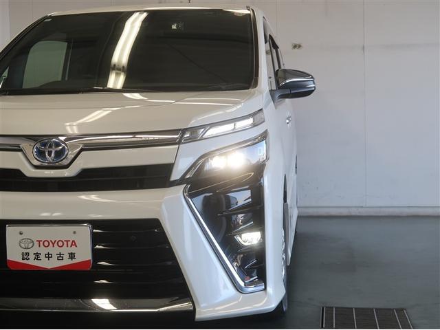 ヴォクシー ハイブリッドＺＳ　煌ＩＩ　電動両側スライドドア　ドライブレコーダ　パワーステアリング　ＤＶＤ再生可　エアロ　リアクーラー　スマキー　地デジＴＶ　ＡＵＸ　横滑防止　１オーナー　Ｗエアバック　ＡＡＣ　ＬＥＤランプ　エアバッグ（28枚目）