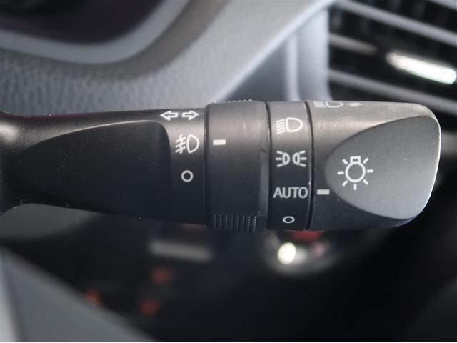 ヴォクシー ＺＳ　両電動スライドドア　サンルーフ　地デジ　盗難防止システム　オートエアコン　ダブルエアバッグ　ＤＶＤ再生可　ドライブレコーダー　ＥＴＣ　ＬＥＤヘッドライト　キーレスエントリー　メモリーナビ　ナビＴＶ（21枚目）