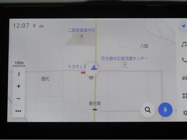 �i�r�Q�[�V�����𑕔��B�^�b�`�p�l�����Ŏg���Ղ��A���o�������y�X�ł���