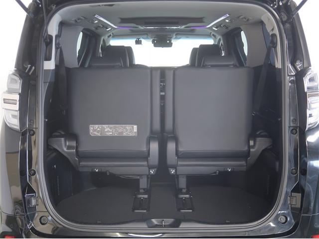 ヴェルファイアハイブリッド ＺＲ　ワンオーナー車　両自動ドア　Ｗエアコン　衝突軽減　リヤカメラ　クルコン　横滑り防止機能　オートエアコン　盗難防止システム　電動シート　三列シート　ＬＥＤライト　スマキー　サイドエアバック　ＡＷＤ（32枚目）