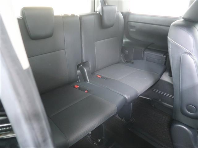 �R��ڃV�[�g���L�X�Ƃ����X�y�[�X���m�ۂ��Ă��܂��B��l���ł̂��o�������΂�����ł��I