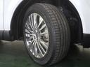 タイヤの溝もしっかりありますので、乗り出しで余計な費用がかかる事もありませんね。