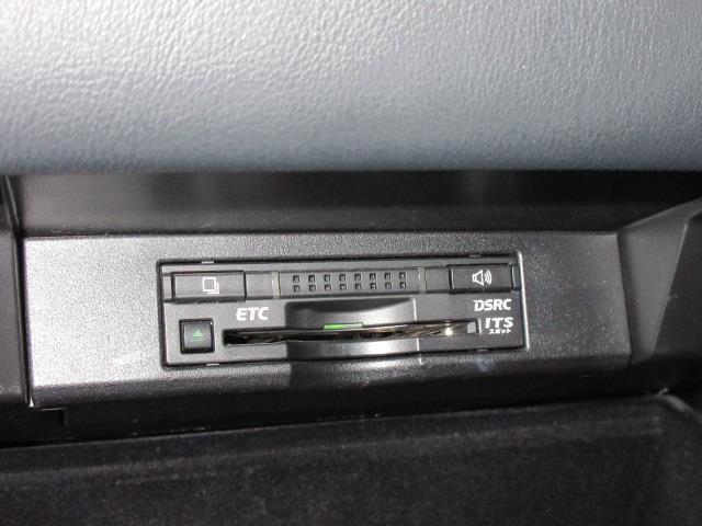 NX300h Fスポーツ 革シート サンルーフ フルセグ メモリーナビ DVD再生 バックカメラ 衝突被害軽減システム ETC LEDヘッドランプ(15枚目)