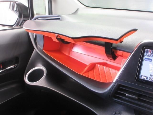 シエンタ ハイブリッドＧ　フルセグ　メモリーナビ　ＤＶＤ再生　バックカメラ　衝突被害軽減システム　ＥＴＣ　両側電動スライド　ＬＥＤヘッドランプ　乗車定員７人（22枚目）