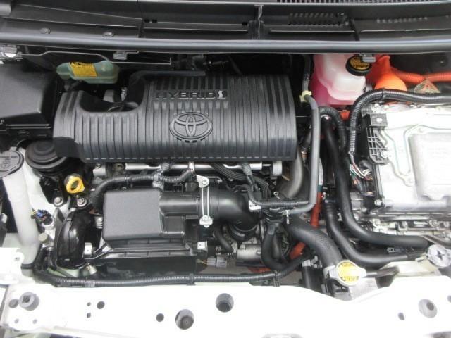 シエンタ ハイブリッドＧ　フルセグ　メモリーナビ　ＤＶＤ再生　バックカメラ　衝突被害軽減システム　ＥＴＣ　両側電動スライド　ＬＥＤヘッドランプ　乗車定員７人（33枚目）