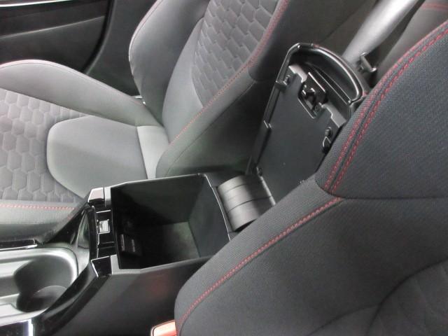 カローラスポーツ ハイブリッドG Z フルセグ メモリーナビ DVD再生 バックカメラ 衝突被害軽減システム LEDヘッドランプ(22枚目)