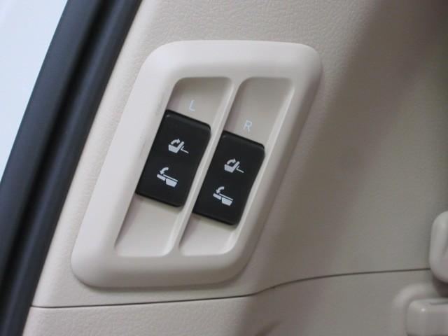 ランドクルーザープラド ＴＸ　Ｌパッケージ　マットブラックエディション　革シート　サンルーフ　４ＷＤ　フルセグ　メモリーナビ　バックカメラ　衝突被害軽減システム　ＥＴＣ　ＬＥＤヘッドランプ　乗車定員７人　３列シート（36枚目）