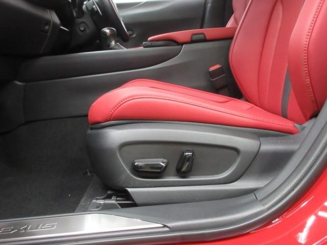 ＵＸ ＵＸ２５０ｈ　Ｆスポーツ　フルセグ　メモリーナビ　ＤＶＤ再生　バックカメラ　衝突被害軽減システム　ＥＴＣ　ドラレコ　ＬＥＤヘッドランプ（22枚目）