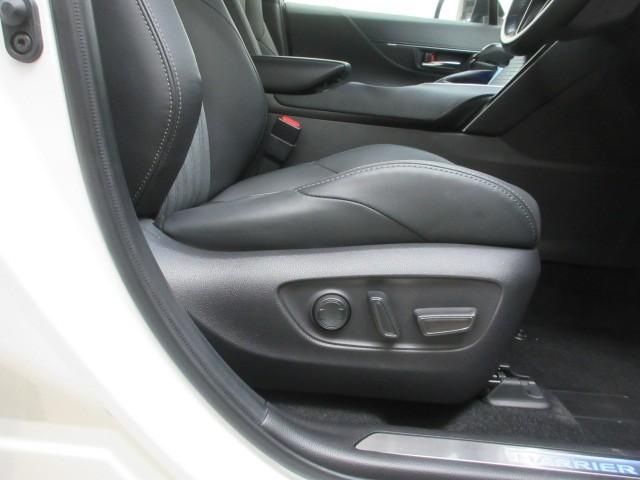 ハリアー Ｚ　フルセグ　メモリーナビ　バックカメラ　衝突被害軽減システム　ＥＴＣ　ドラレコ　ＬＥＤヘッドランプ　フルエアロ（23枚目）