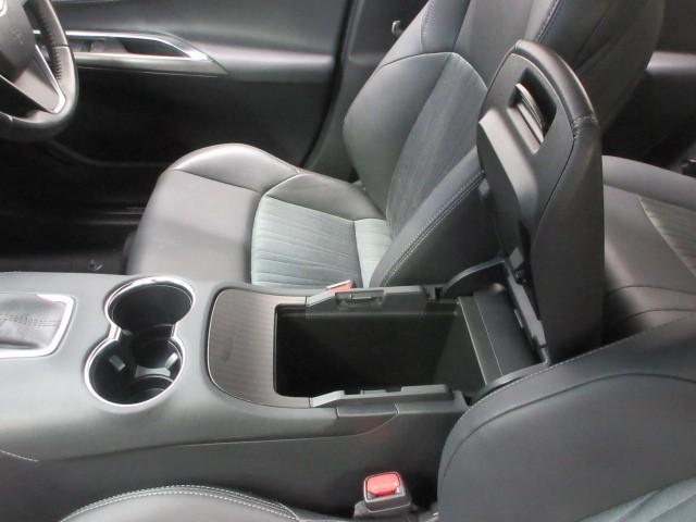 ハリアー Ｚ　フルセグ　メモリーナビ　バックカメラ　衝突被害軽減システム　ＥＴＣ　ドラレコ　ＬＥＤヘッドランプ　フルエアロ（28枚目）