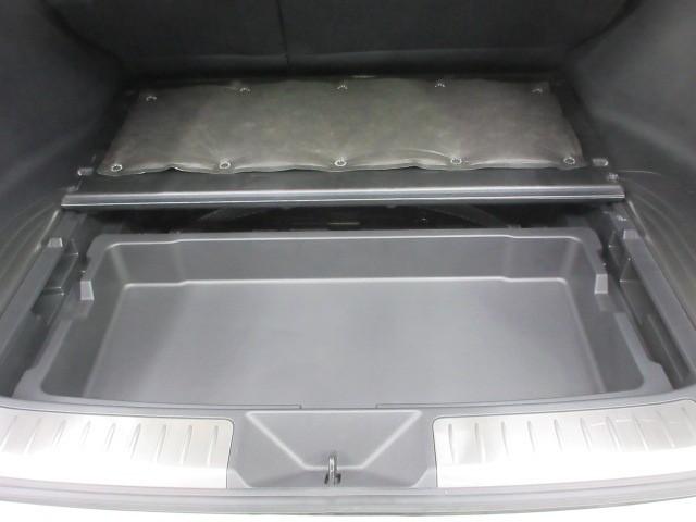 ハリアー Ｚ　フルセグ　メモリーナビ　バックカメラ　衝突被害軽減システム　ＥＴＣ　ドラレコ　ＬＥＤヘッドランプ　フルエアロ（35枚目）