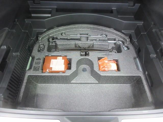 ハリアー Ｚ　フルセグ　メモリーナビ　バックカメラ　衝突被害軽減システム　ＥＴＣ　ドラレコ　ＬＥＤヘッドランプ　フルエアロ（36枚目）