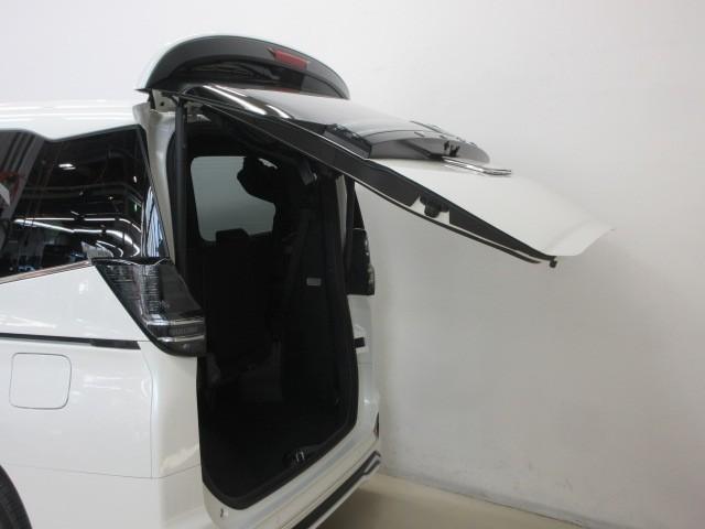 ヴォクシー ハイブリッドS-Z フルセグ メモリーナビ DVD再生 バックカメラ 衝突被害軽減システム ETC 両側電動スライド LEDヘッドランプ 乗車定員7人 3列シート フルエアロ(13枚目)