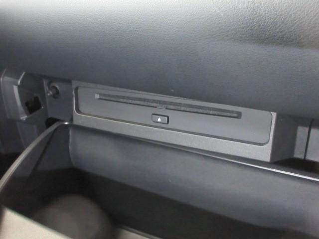 ヴォクシー ハイブリッドS-Z フルセグ メモリーナビ DVD再生 バックカメラ 衝突被害軽減システム ETC 両側電動スライド LEDヘッドランプ 乗車定員7人 3列シート フルエアロ(18枚目)