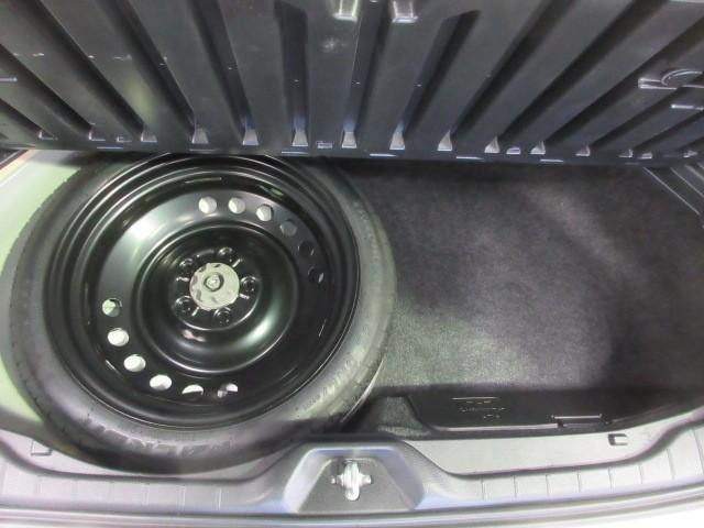 ヴォクシー ハイブリッドS-Z フルセグ メモリーナビ DVD再生 バックカメラ 衝突被害軽減システム ETC 両側電動スライド LEDヘッドランプ 乗車定員7人 3列シート フルエアロ(35枚目)