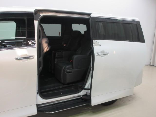 アルファード Ｚ　フルセグ　メモリーナビ　バックカメラ　衝突被害軽減システム　ＥＴＣ　ドラレコ　両側電動スライド　ＬＥＤヘッドランプ　乗車定員７人　３列シート（10枚目）